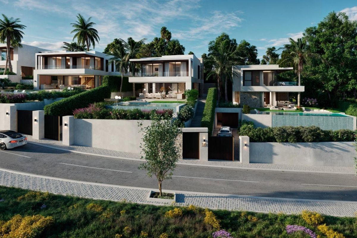 3-Bed Villa Benalmadena Sea Views - Image 6