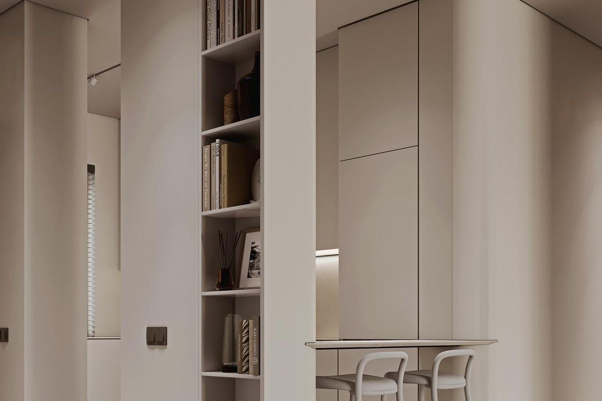 Compacte moderne hoek met planken in een 3-slaapkamer appartement, gelegen in Mijas, Costa del Sol.