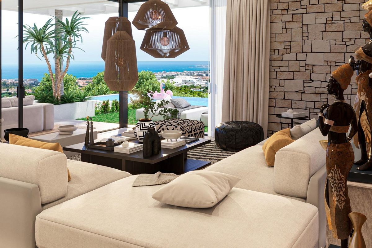 3-Bed Villa Benalmadena Sea Views - Image 11