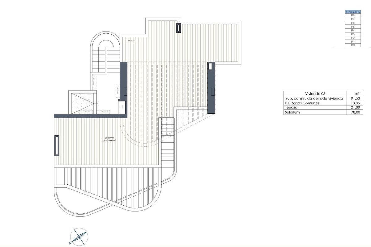 Eerste verdieping indeling van een penthouse in Guardamar del Segura, met een overzicht van woonruimtes en buitenruimtes.