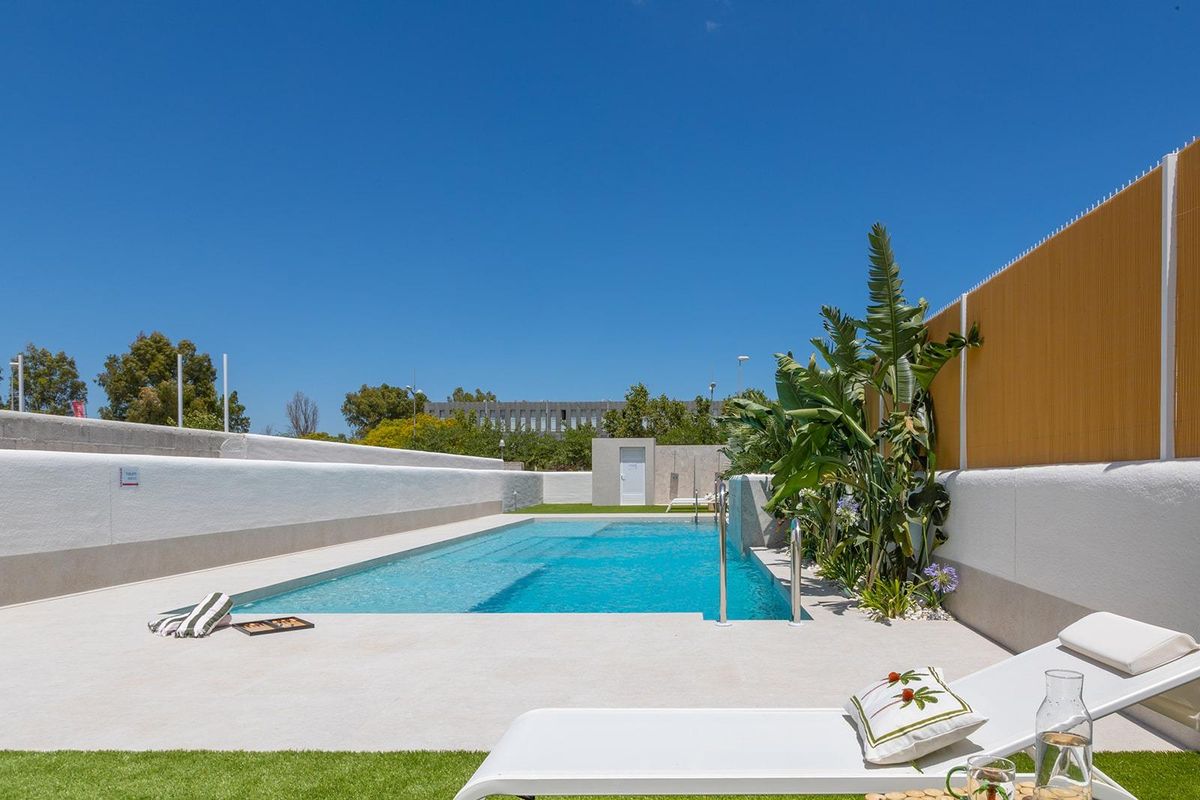 New construction bungalows in Dolores