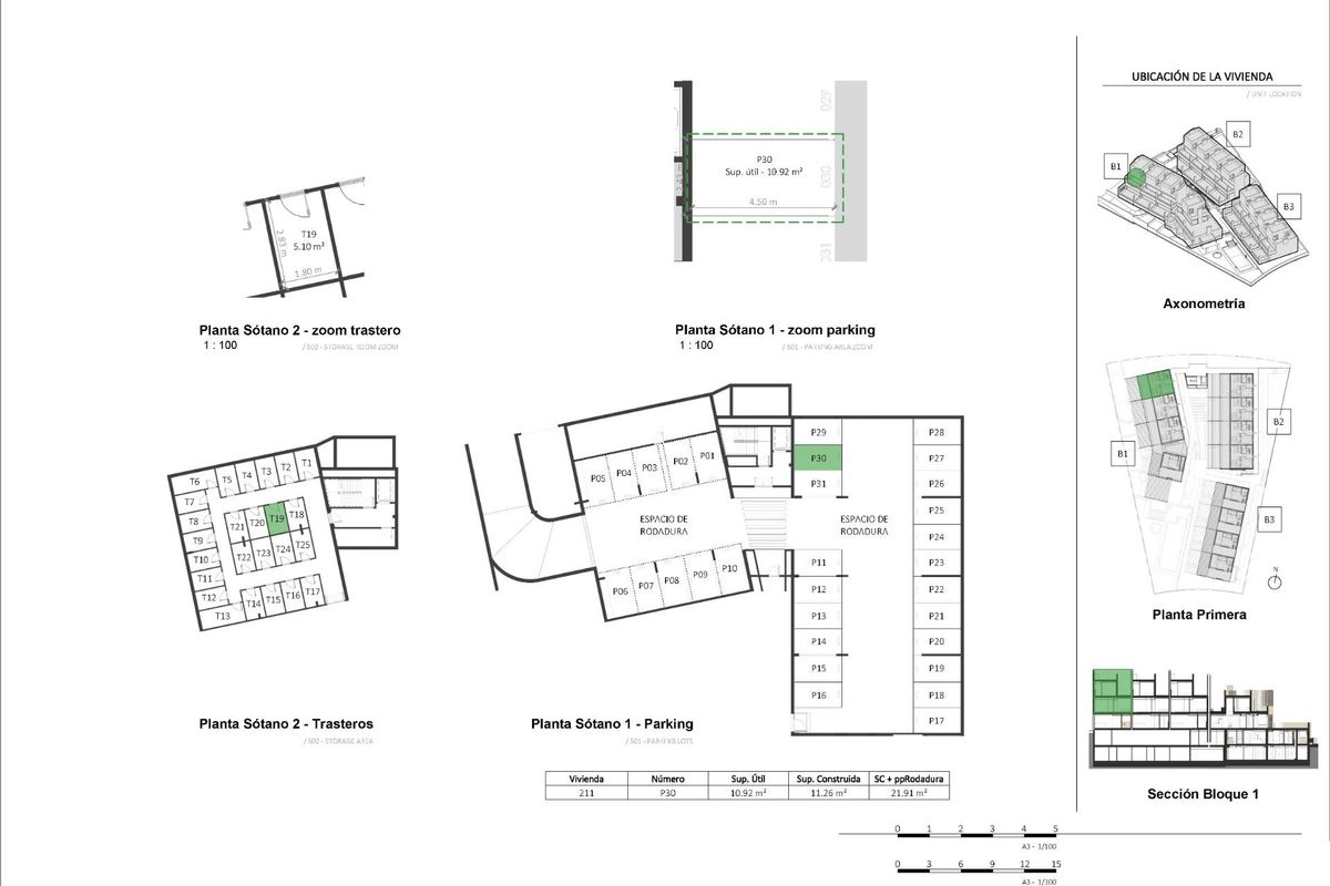 Plattegrond met meerdere niveaus en parkeermogelijkheden voor een twee-slaapkamer penthouse in Estepona.