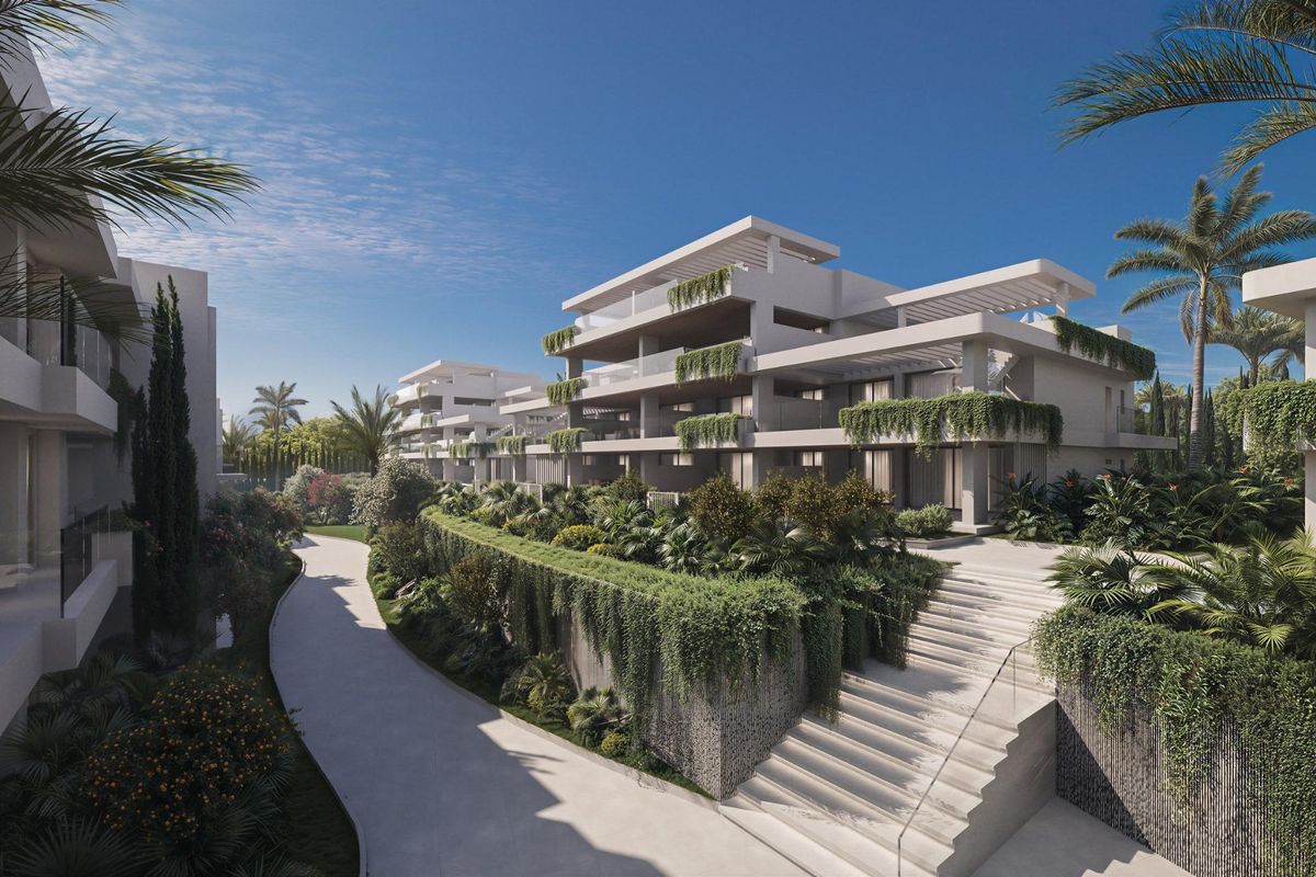 Ruime buitenruimtes in Estepona penthouse
