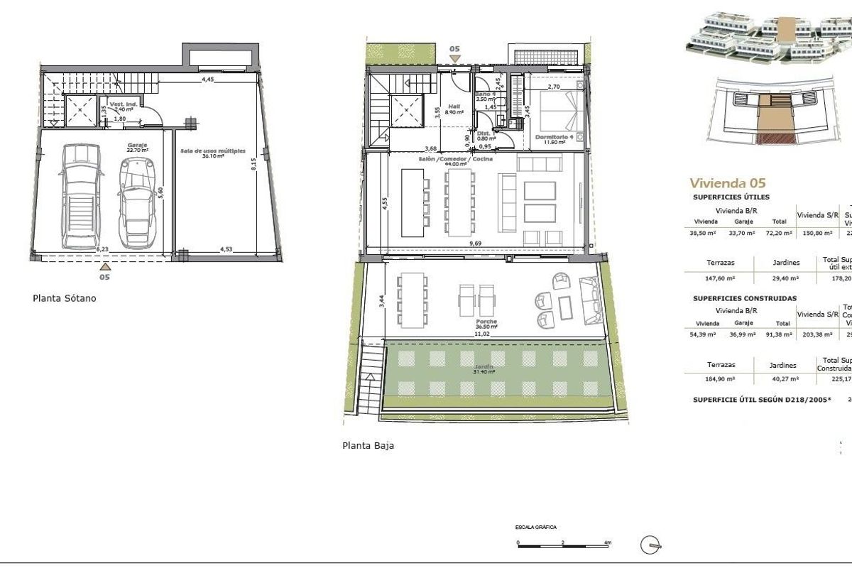 Gedetailleerde plattegrond van een 4-slaapkamer townhouse in Estepona met garage en buitenruimte.