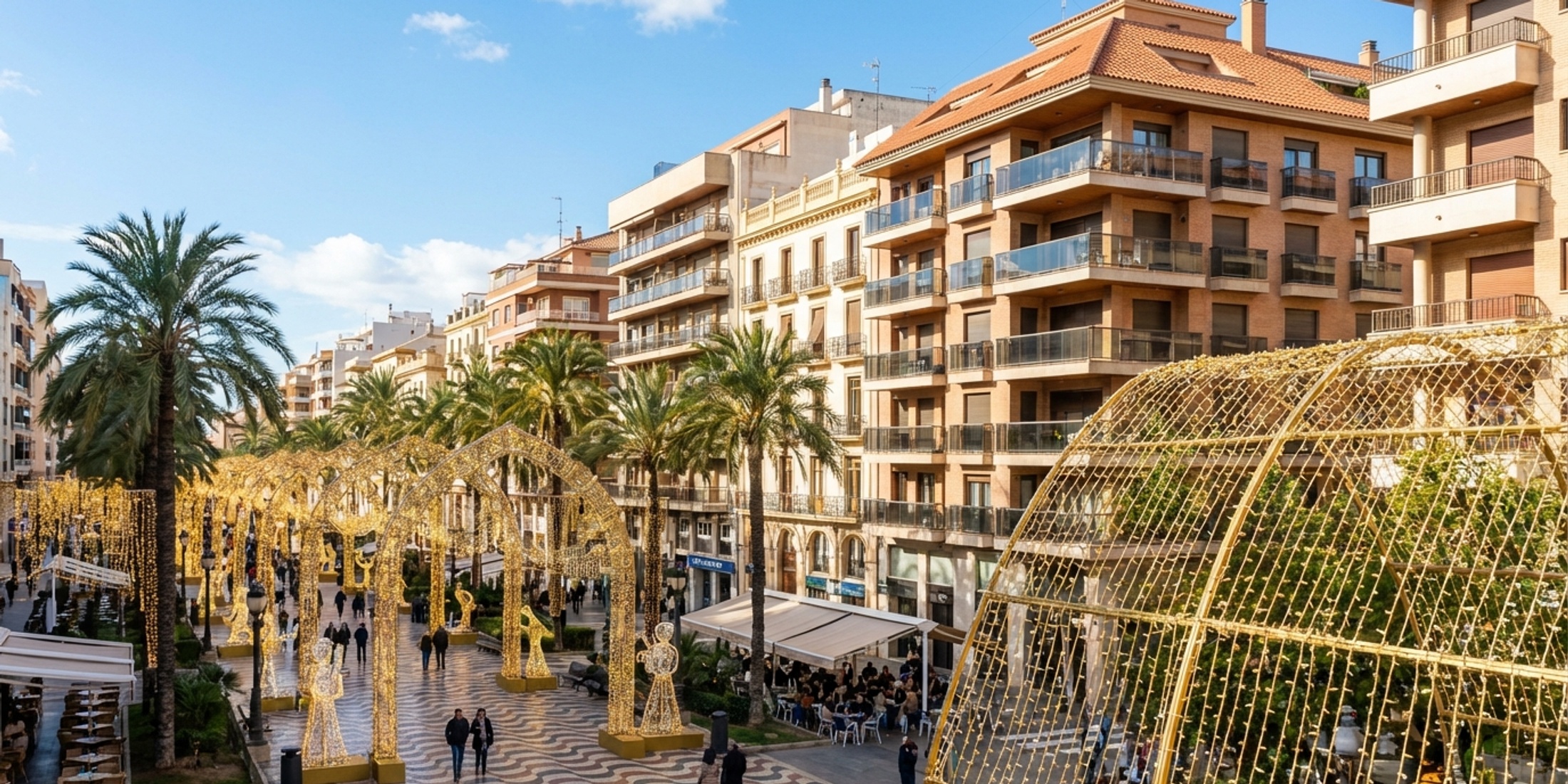 Kerstverlichting op de Explanada de España in Alicante