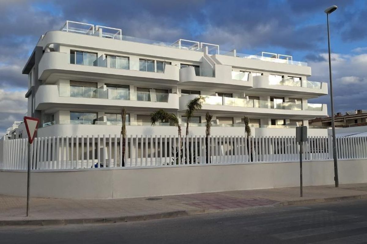 NIEUWBOUW WOONCOMPLEX IN LOMAS DE CABO ROIG