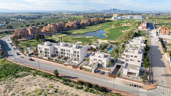 New Build Residential Complex Near Serena Golf and the Mar Menor in Los Alcazares