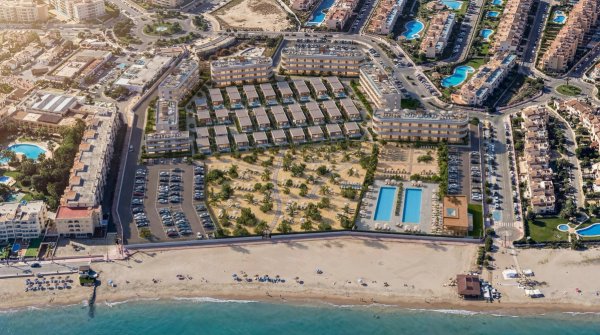 2-bedroom apartment with sea views in Vera