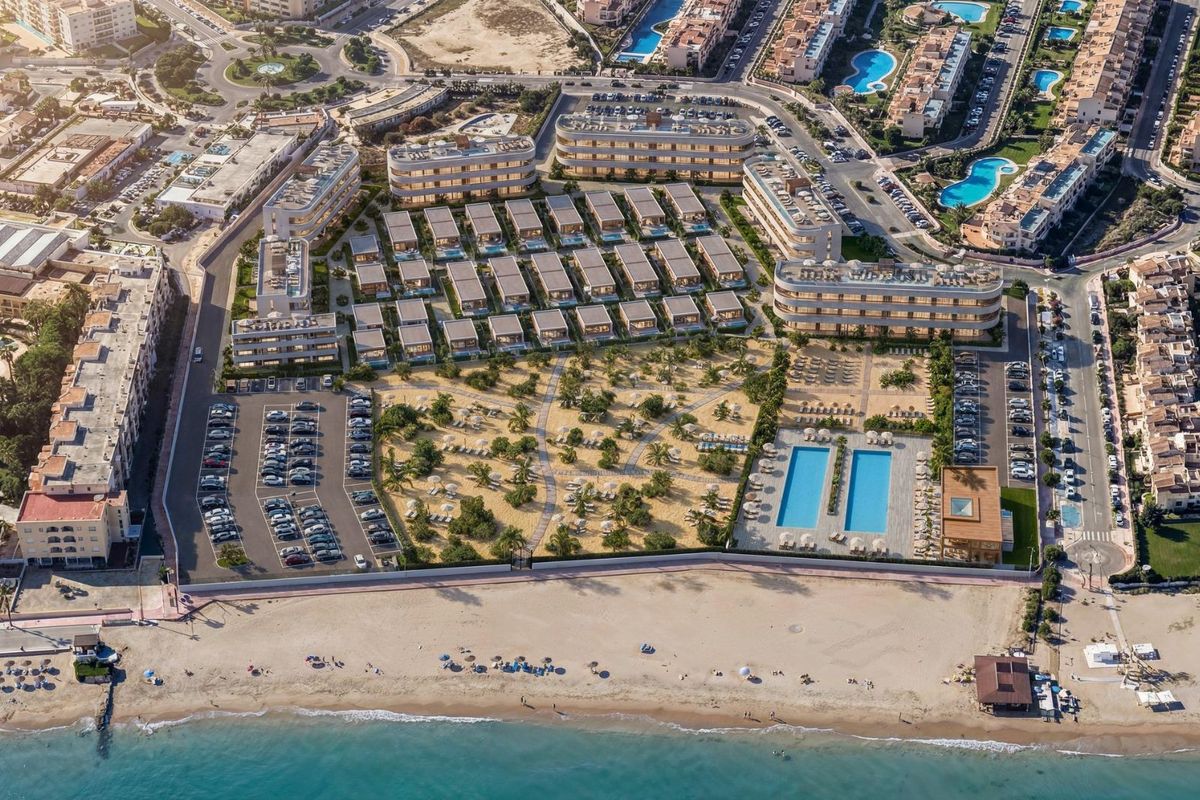 Luxury resort apartment in Vera with pool access