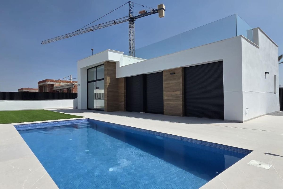NIEUWBOUW VILLA'S IN CONDADO DE ALHAMA GOLFBAAN