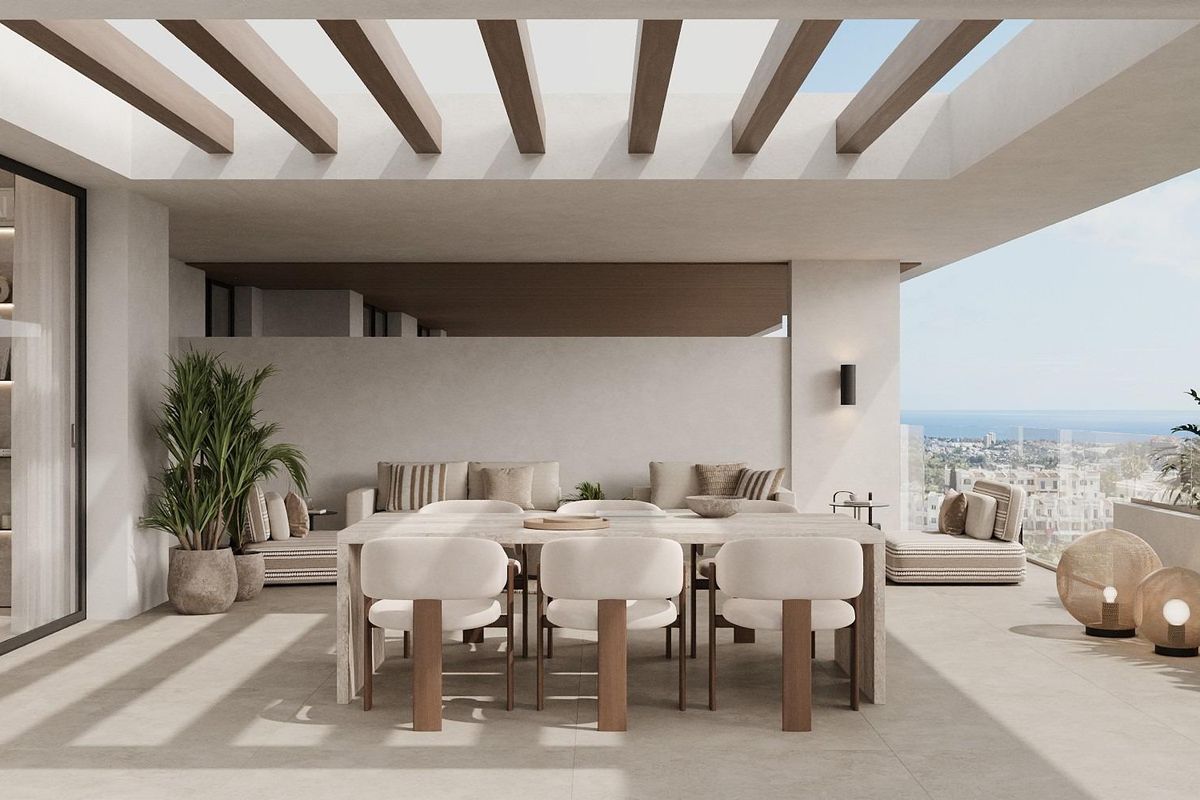 Penthouse met groot terras in Estepona
