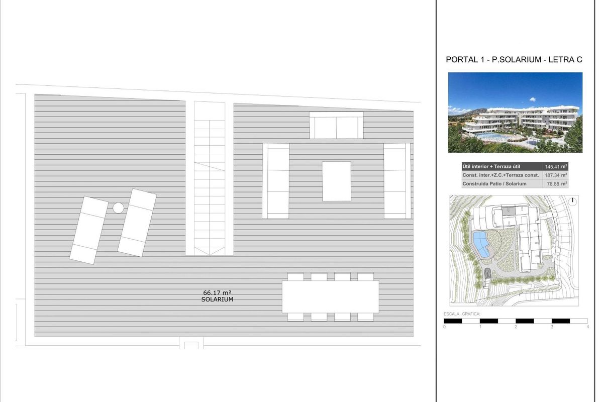 Indeling van een solarium voor een penthouse in Fuengirola, met nadruk op buitenzitplaatsen en entertainmentruimte.