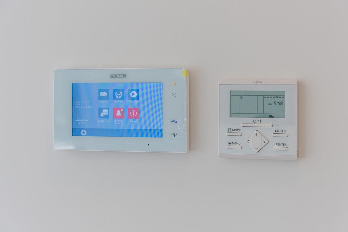 Elegant bathroom with shower