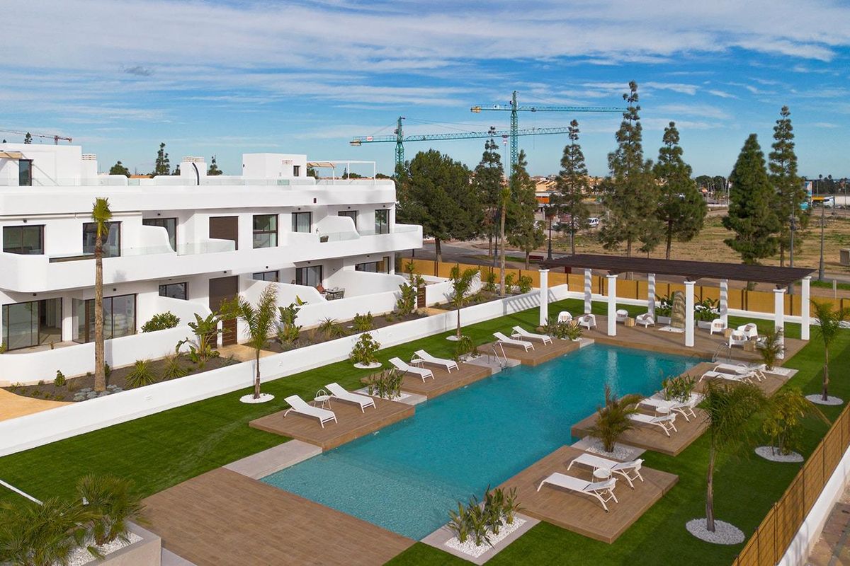 Nieuwbouw wooncomplex nabij Serena Golf en de Mar Menor in Los Alcazares