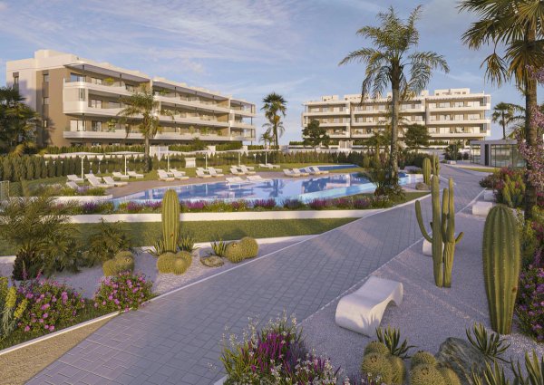 Prachtige tuinen en zwembad van het 2-slaapkamerappartement complex in Torrevieja, Costa Blanca Zuid, Spanje.