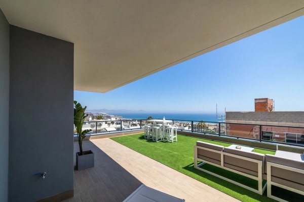 Begane grond appartement Santa Pola uitzicht