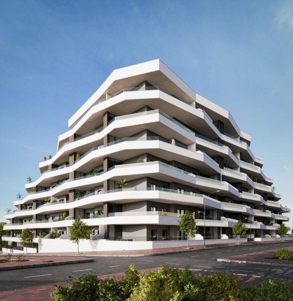 Moderne buitenaanzicht van een 2-slaapkamer appartementgebouw in San Miguel de Salinas, Costa Blanca Zuid, Spanje.