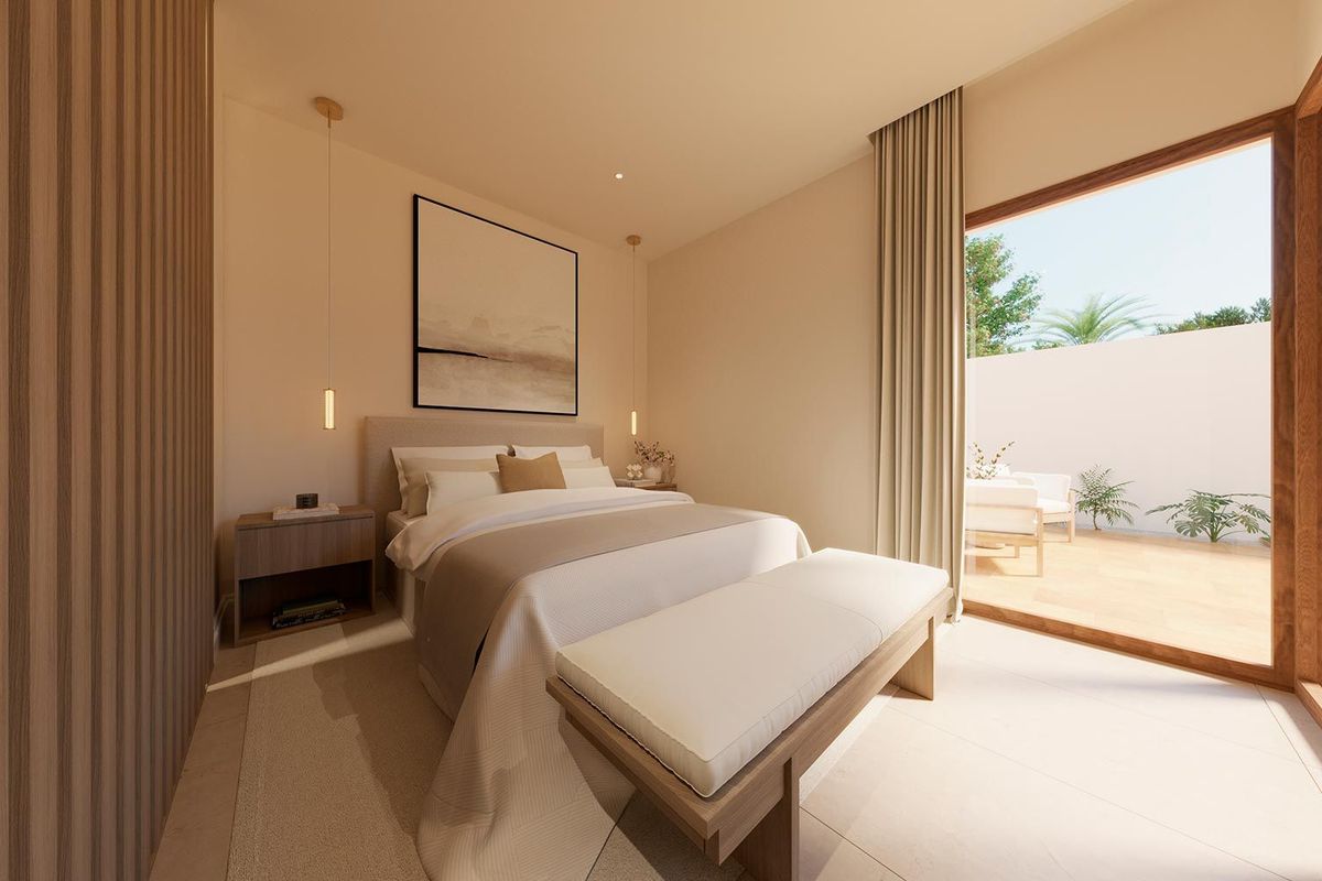 Elegant bathroom with underfloor heating