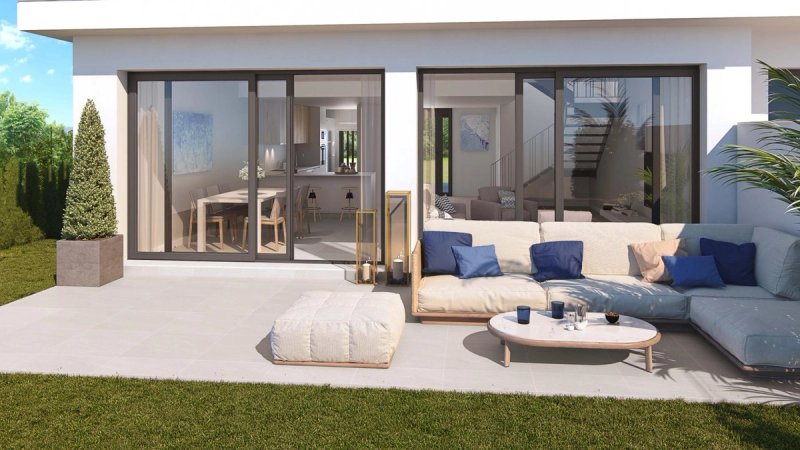 4-Slaapkamer Herenhuis Sotogrande Zwembad