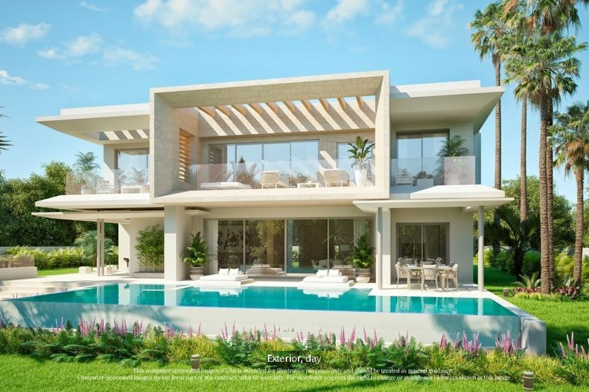 Heldere buitenaanzicht van een 4-slaapkamer villa in Ojen, Costa del Sol, met een grote tuin en zwembad.