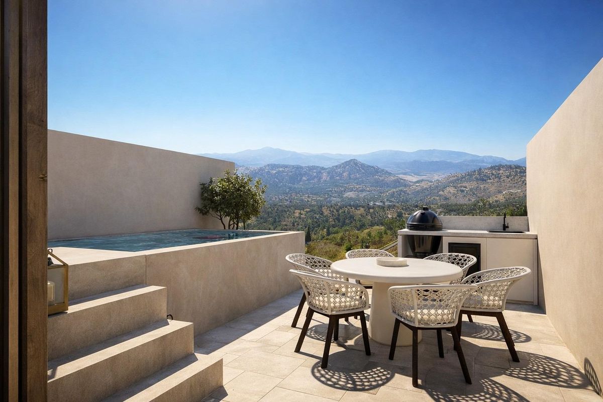 Communal pool in Monda residential complex