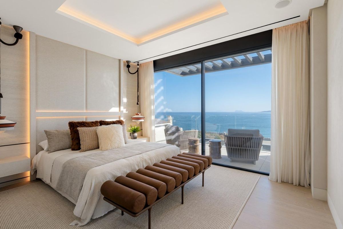 Infinity-zwembad bij Estepona woning