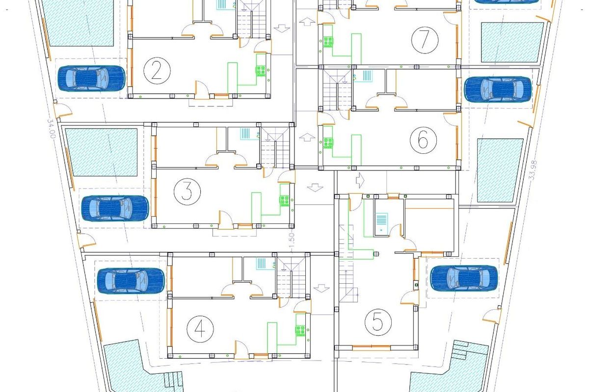Gedetailleerde plattegrond van meerdere townhouses in San Pedro del Pinatar, met ontwerpen en parkeerruimtes.