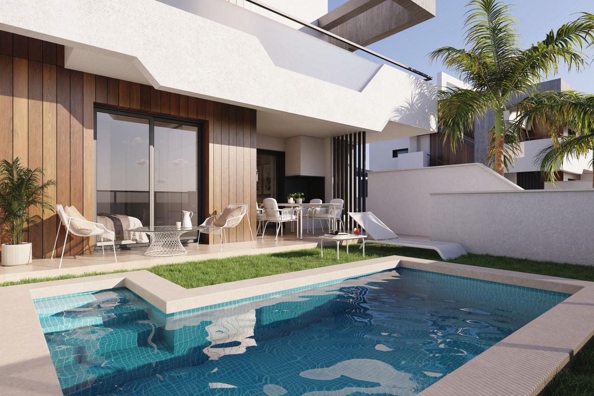 Begane grond appartement met prive zwembad en terras in Puerto de Mazarron, Costa Calida.