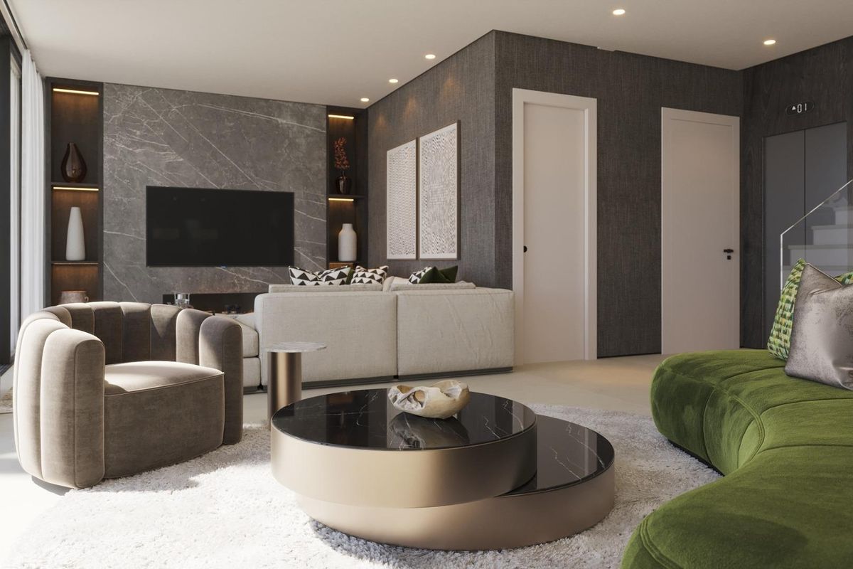 Heldere en luchtige leefruimte met modern decor, met uitzicht op de tuin in een villa in Estepona.