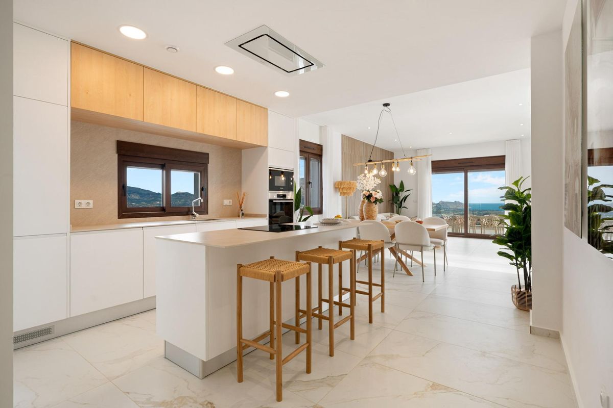 Prachtige nieuwbouw villa's in Polop met uitzicht op zee