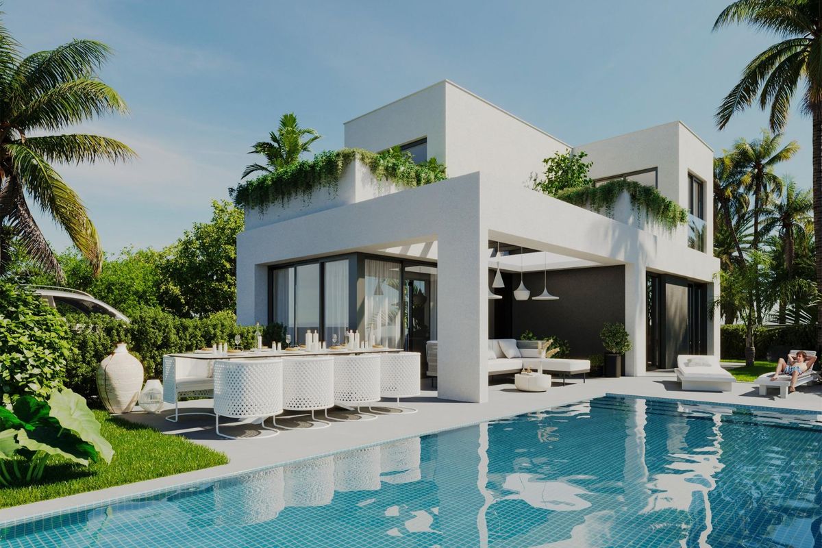 Moderne villa met 5 slaapkamers in Finestrat met een zwembad en terras, omringd door groene tuinen.