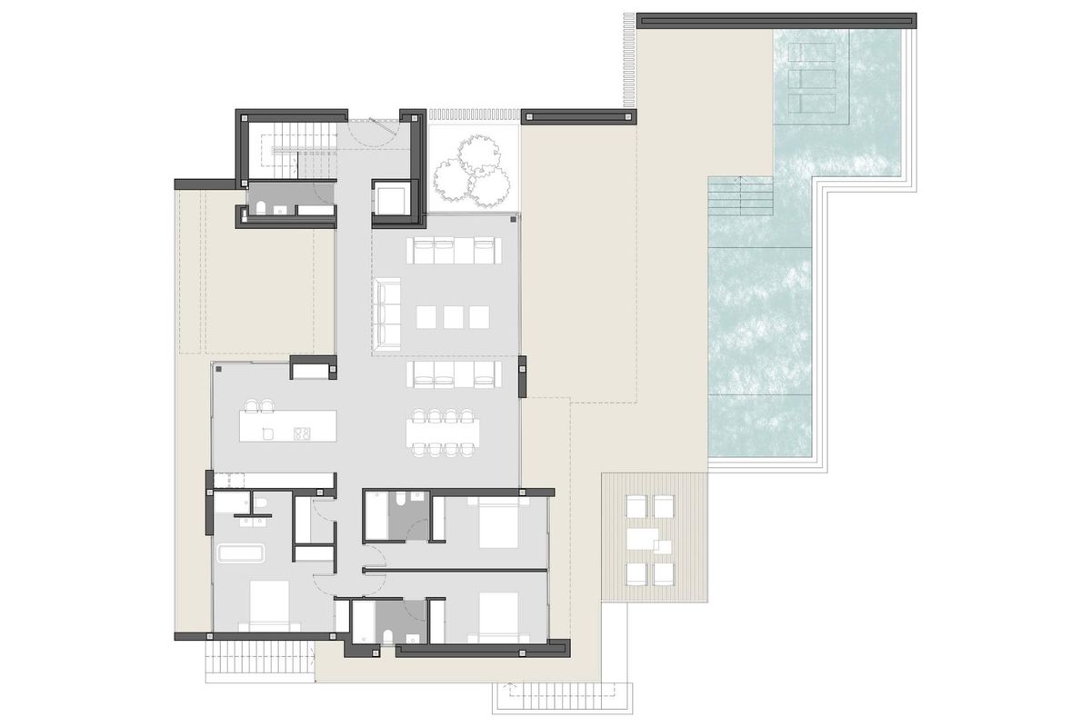 Zonnepanelen op dak van villa Moraira