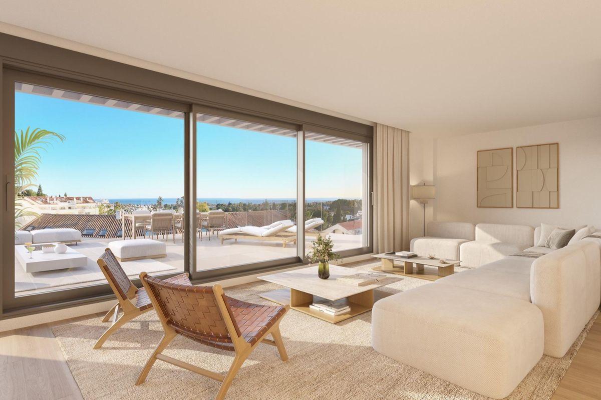 Proximity to Puerto Banús from duplex