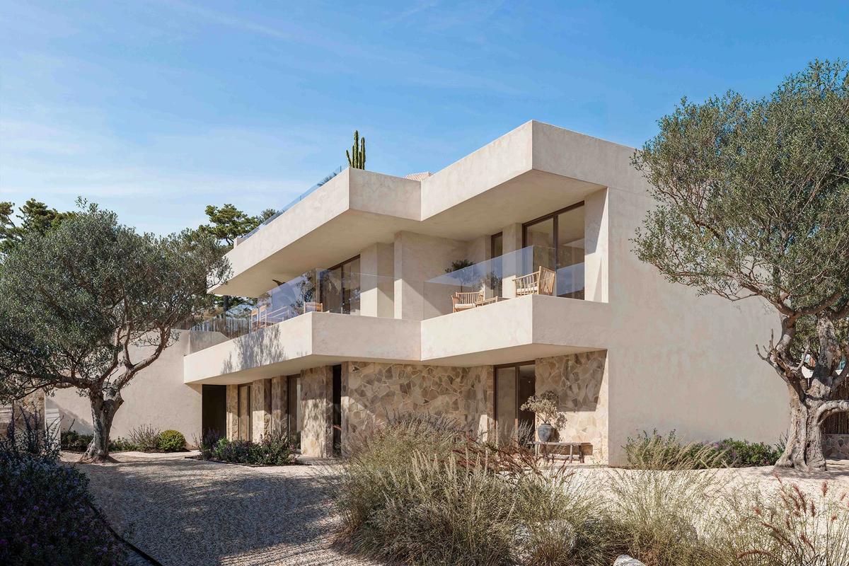 Luxury villa at Las Colinas Golf Resort