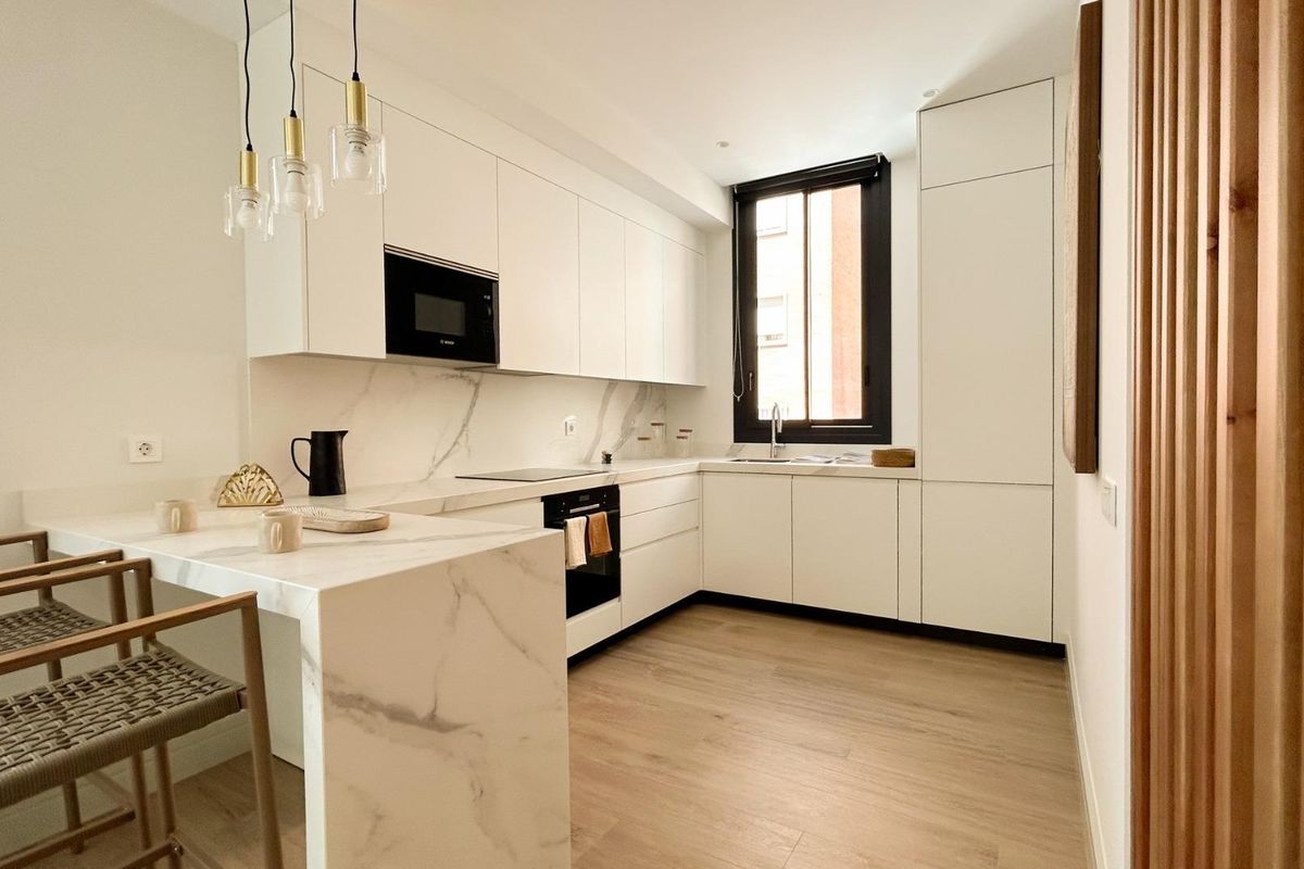 Treppen im dreistöckigen Stadthaus