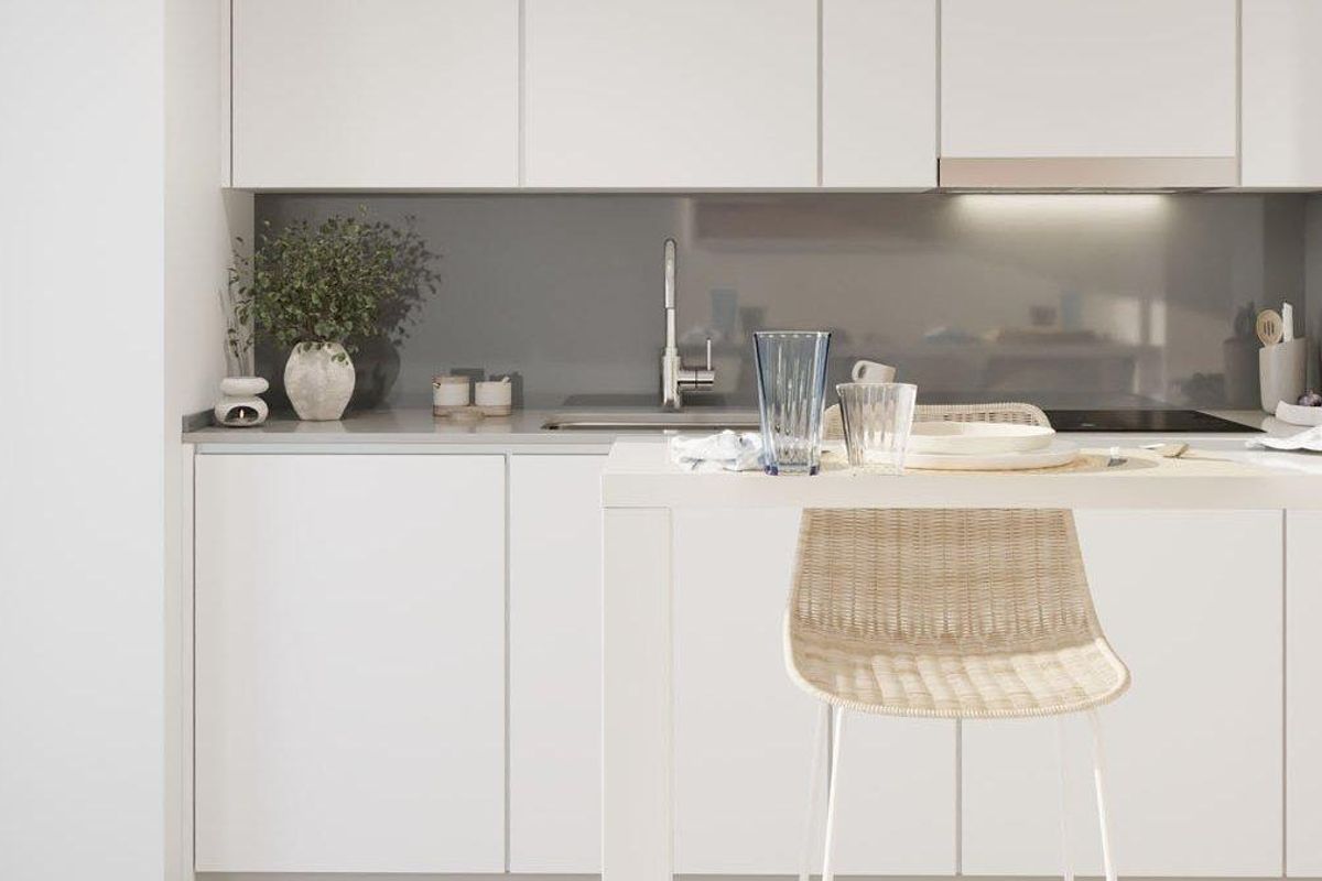 Stijlvolle keukenruimte in een 3-slaapkamer penthouse met eigentijdse inrichting in Almuñecar, Spanje.