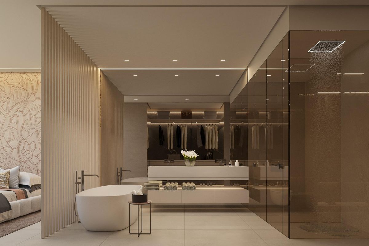 Elegante badkamer met vrijstaand bad en dubbele wastafels in een 4-slaapkamer villa in Marbella, Costa del Sol.