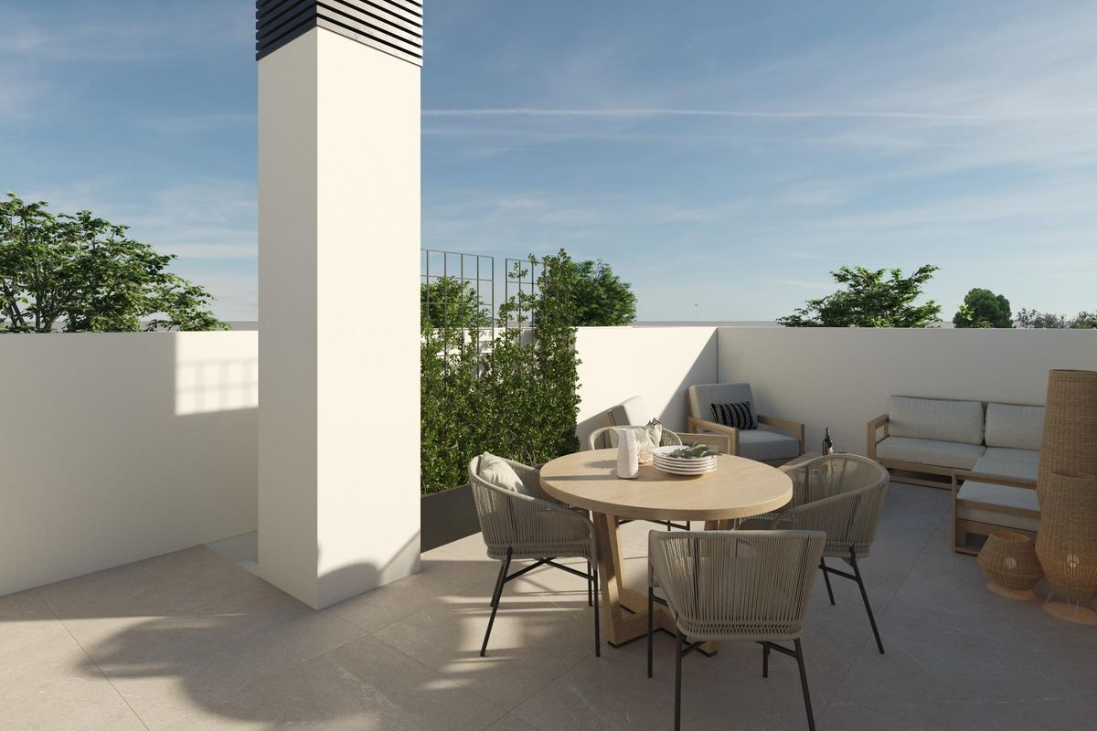 Rooftop terrace in a 3-bed townhouse in Dolores, Costa Blanca South. Includes outdoor dining and a seating area.