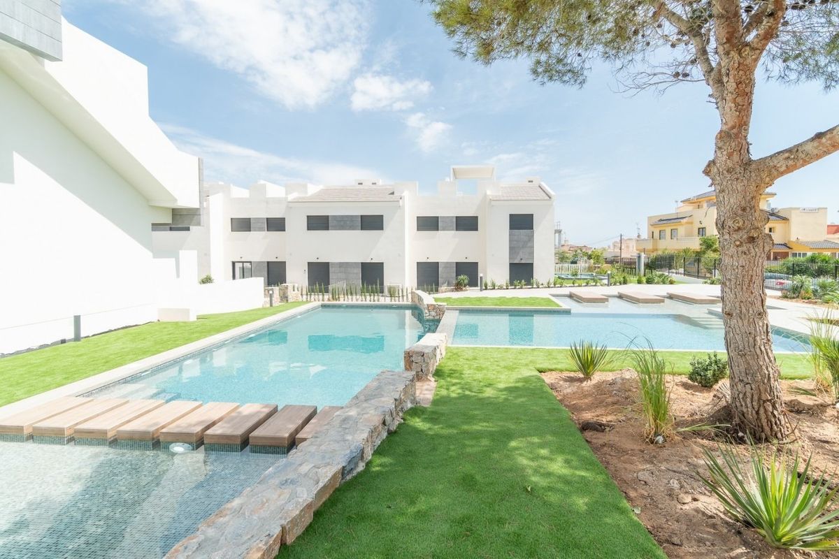 Bungalow Torrevieja külső nézet