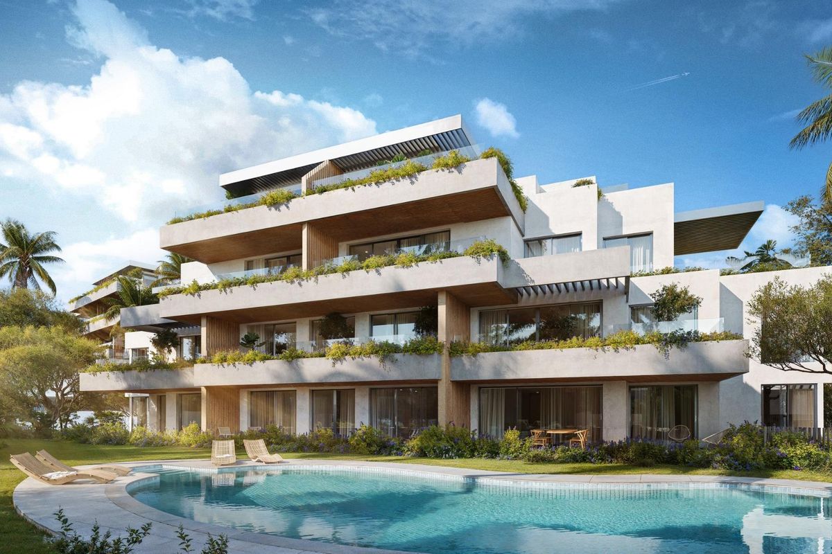 Contemporary gebouw met een zwembad en weelderige landscaping bij het penthouse in Mijas.