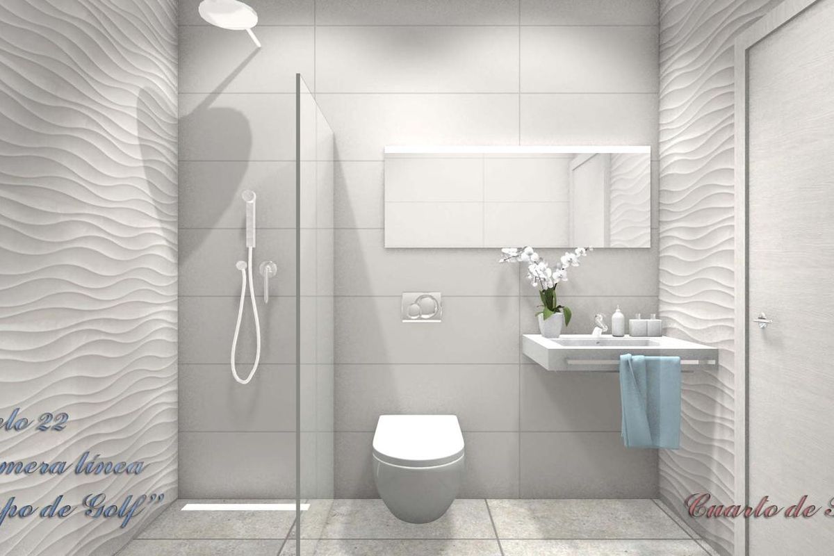 Moderne badkamer in een 3-slaapkamer villa in Rojales, met een strak ontwerp en stijlvolle accessoires.