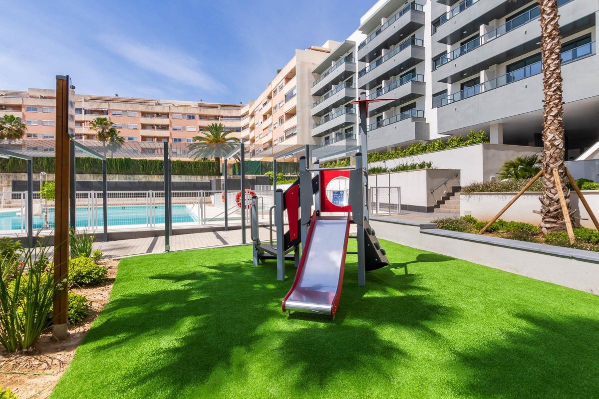 Zwembad van het wooncomplex in Mijas