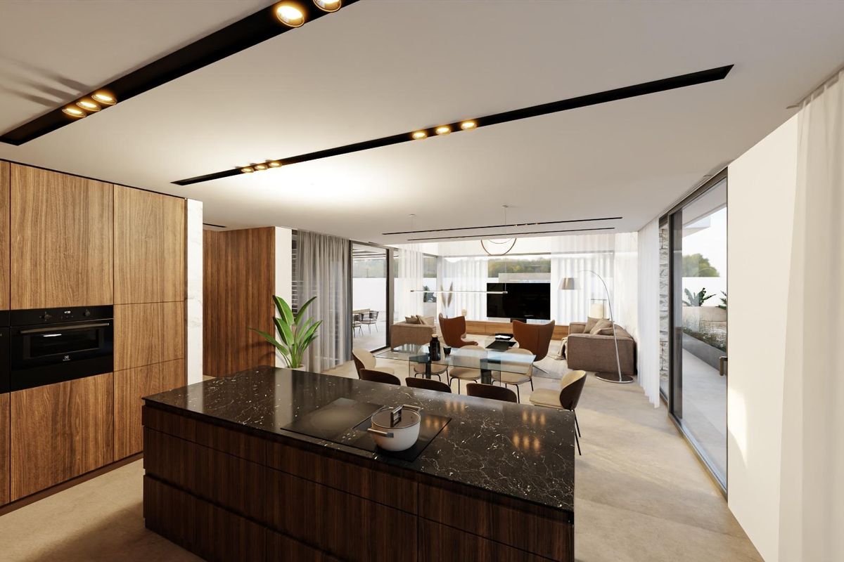 Stijlvolle keuken met moderne apparatuur in de villa in Orihuela Costa, Spanje.