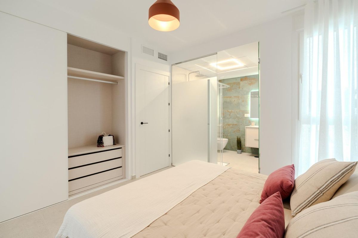 Új építésű villák a La Serena Golf közelében és a strand Los Alcázares városában