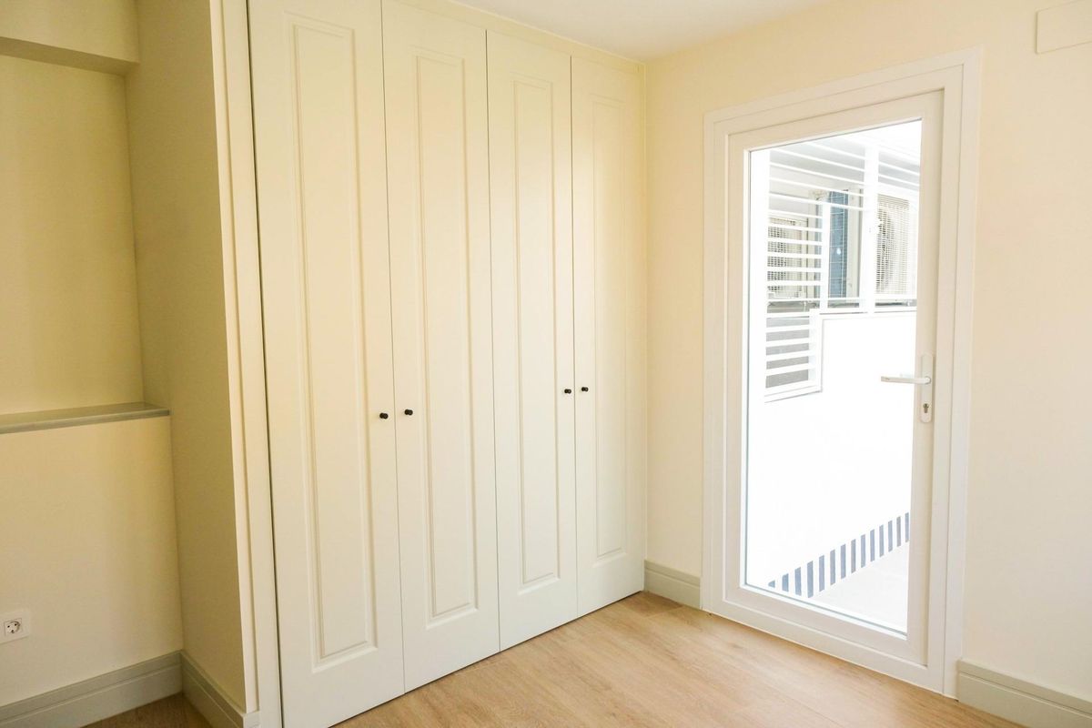 Terrassenmöbel mit Meerblick in La Malagueta