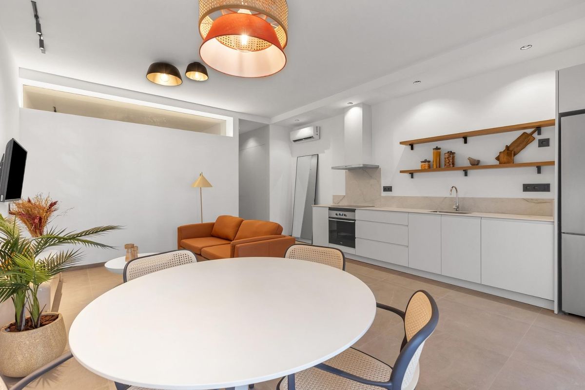 Modern új építésű apartmanok mindössze 150 méterre a tengertől Torreviejában