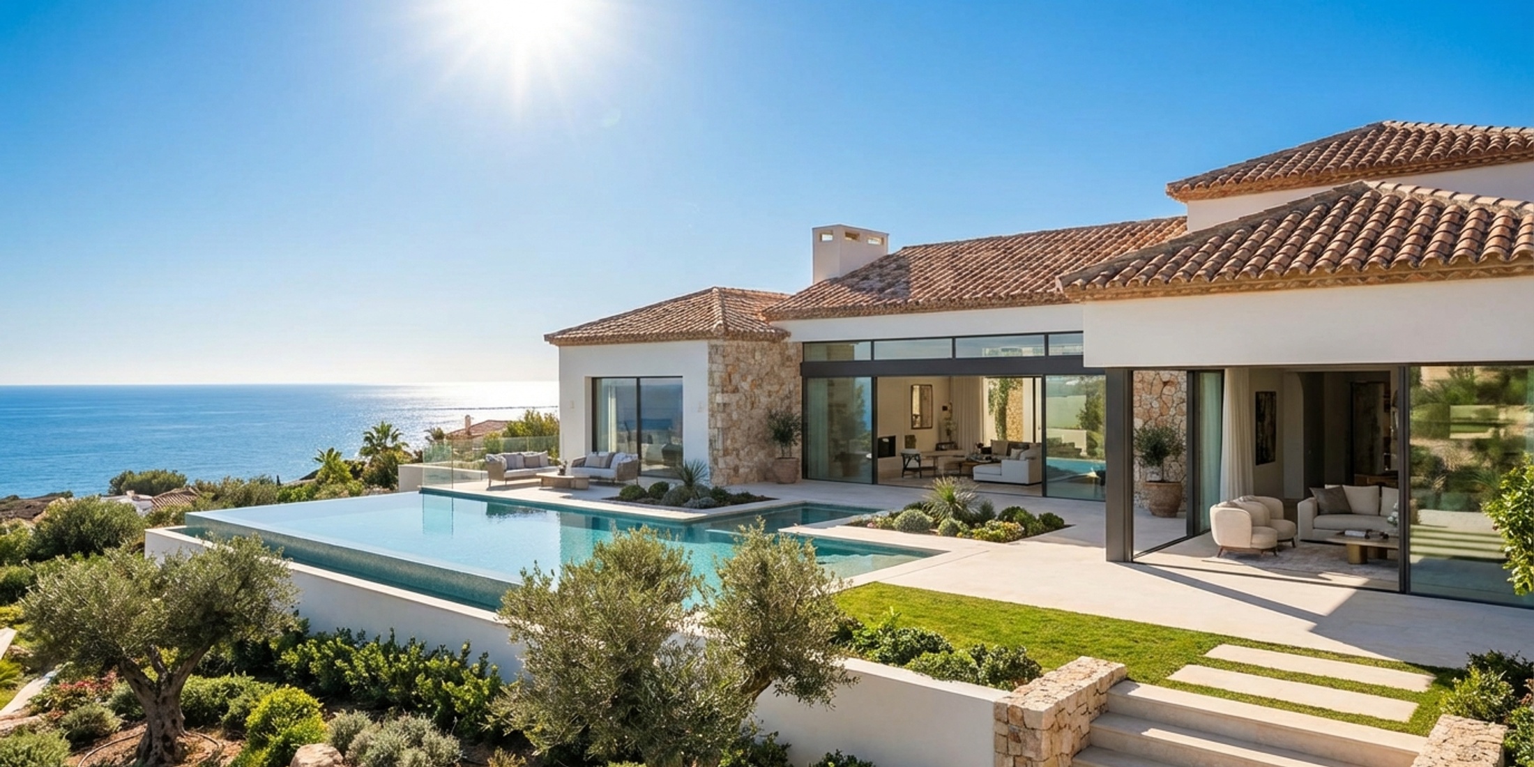 Luxe villa met uitzicht op de Middellandse Zee in de noordelijke Costa Blanca
