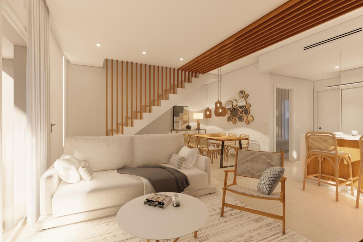 Heldere interieur van de woonkamer in de 3-slaapkamer villa in Pilar de La Horadada, met stijlvolle decoratie.