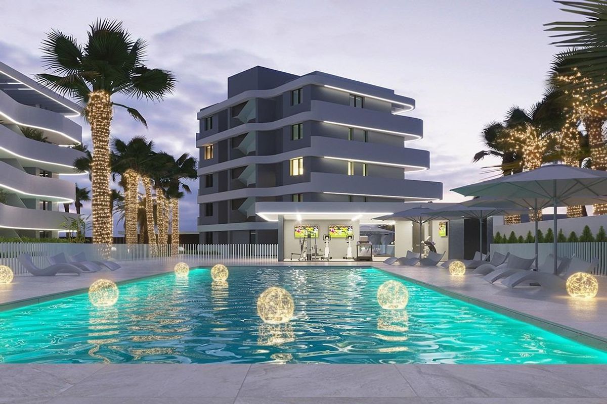 Begane grond appartement in Guardamar met terras