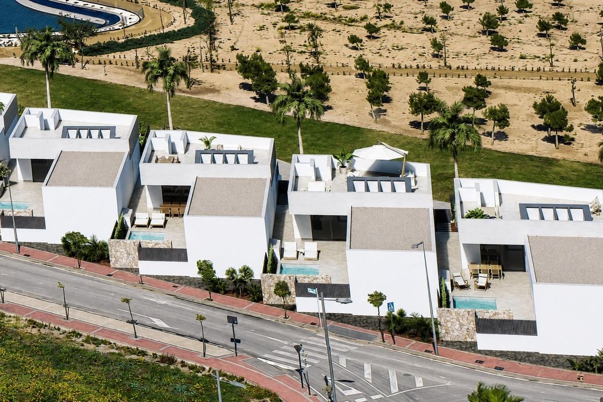 3-Bed Villa Torre Pacheco Pool - Image 7